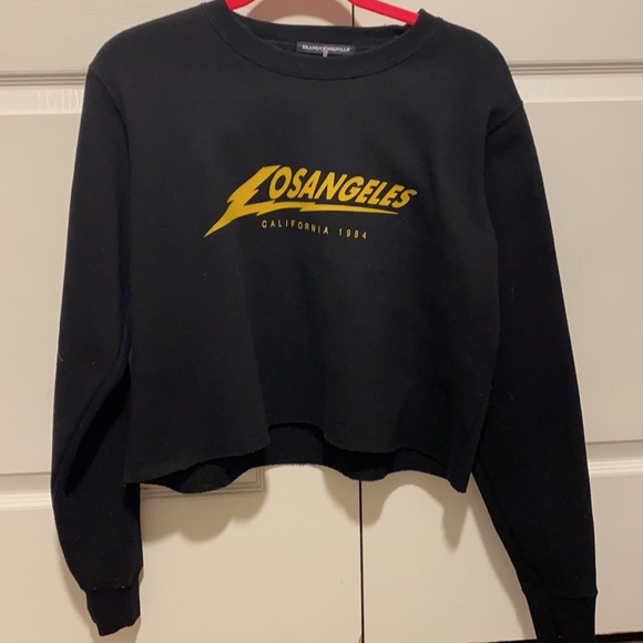 brandy melville los angels cropped sweatshirt - Picture 2 of 3